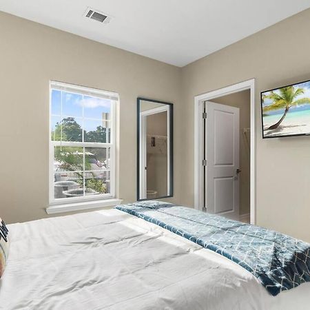 Elegant 1Br/1Ba Condo With Pool, Gym And Laundry Melbourne Extérieur photo
