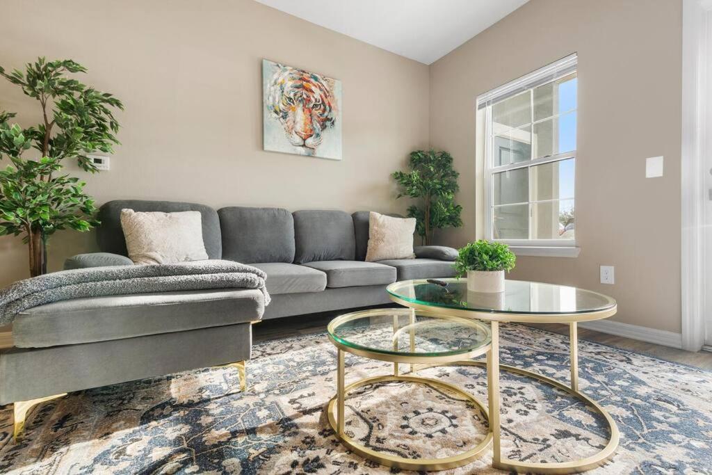 Elegant 1Br/1Ba Condo With Pool, Gym And Laundry Melbourne Extérieur photo